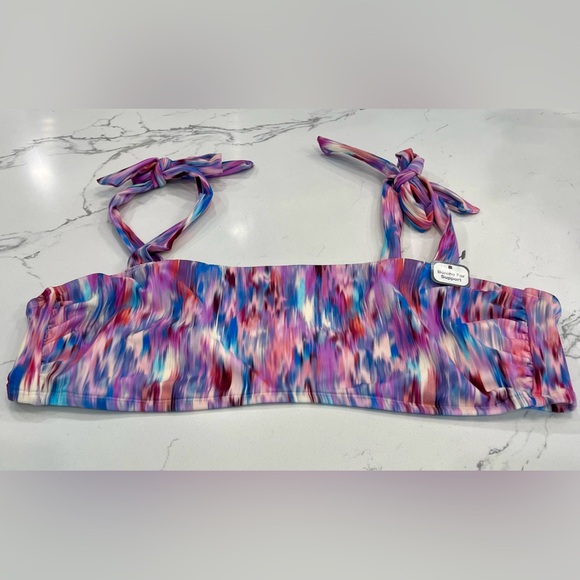 Time and Tru Bikini Top sold by Walmart - Picture 1 of 7